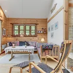 Fortuna - 200m From The Sea By Interhome *