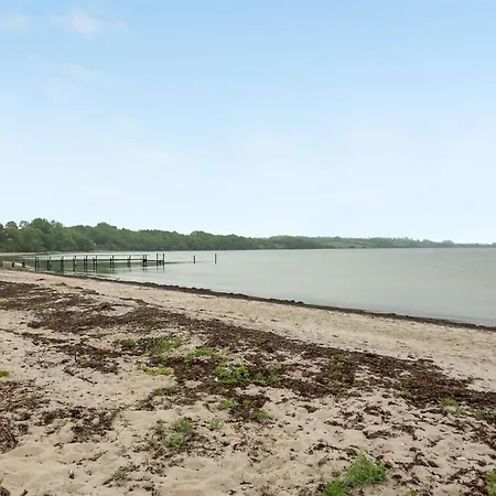 Prázdninový dům Fortuna - 200m From The Sea By Interhome *