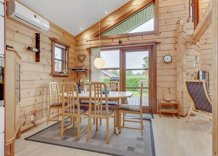 Prázdninový dům Fortuna - 200m From The Sea By Interhome