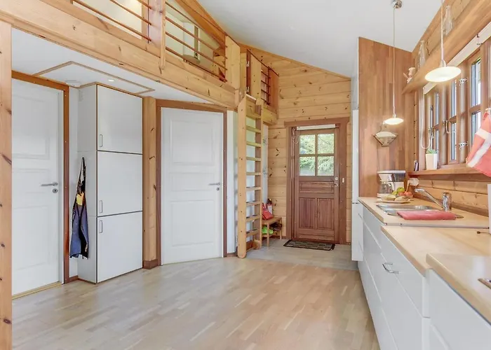 Fortuna - 200m From The Sea By Interhome Hébergement de vacances