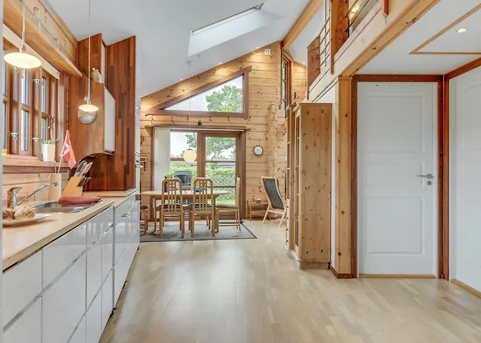 Prázdninový dům Fortuna - 200m From The Sea By Interhome